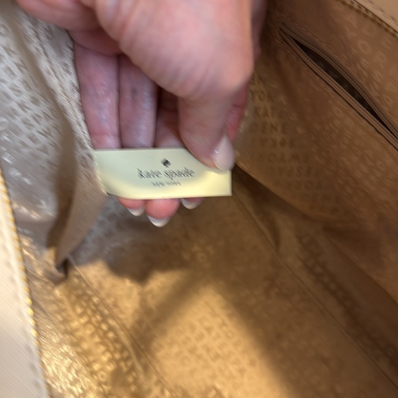 Kate Spade Laurel Way Reese Leather Crossbody Bag - Picture 8 of 10